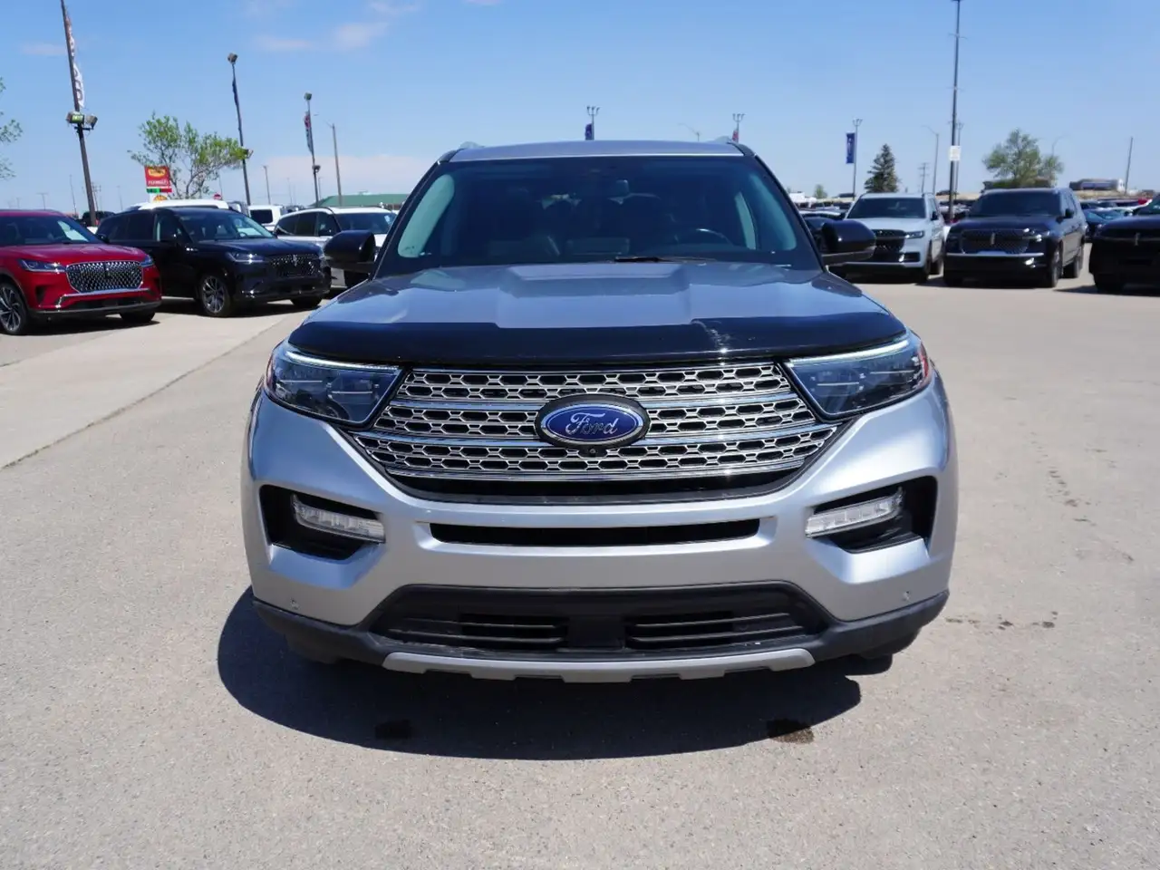 Ford Explorer снимка Ford Explorer