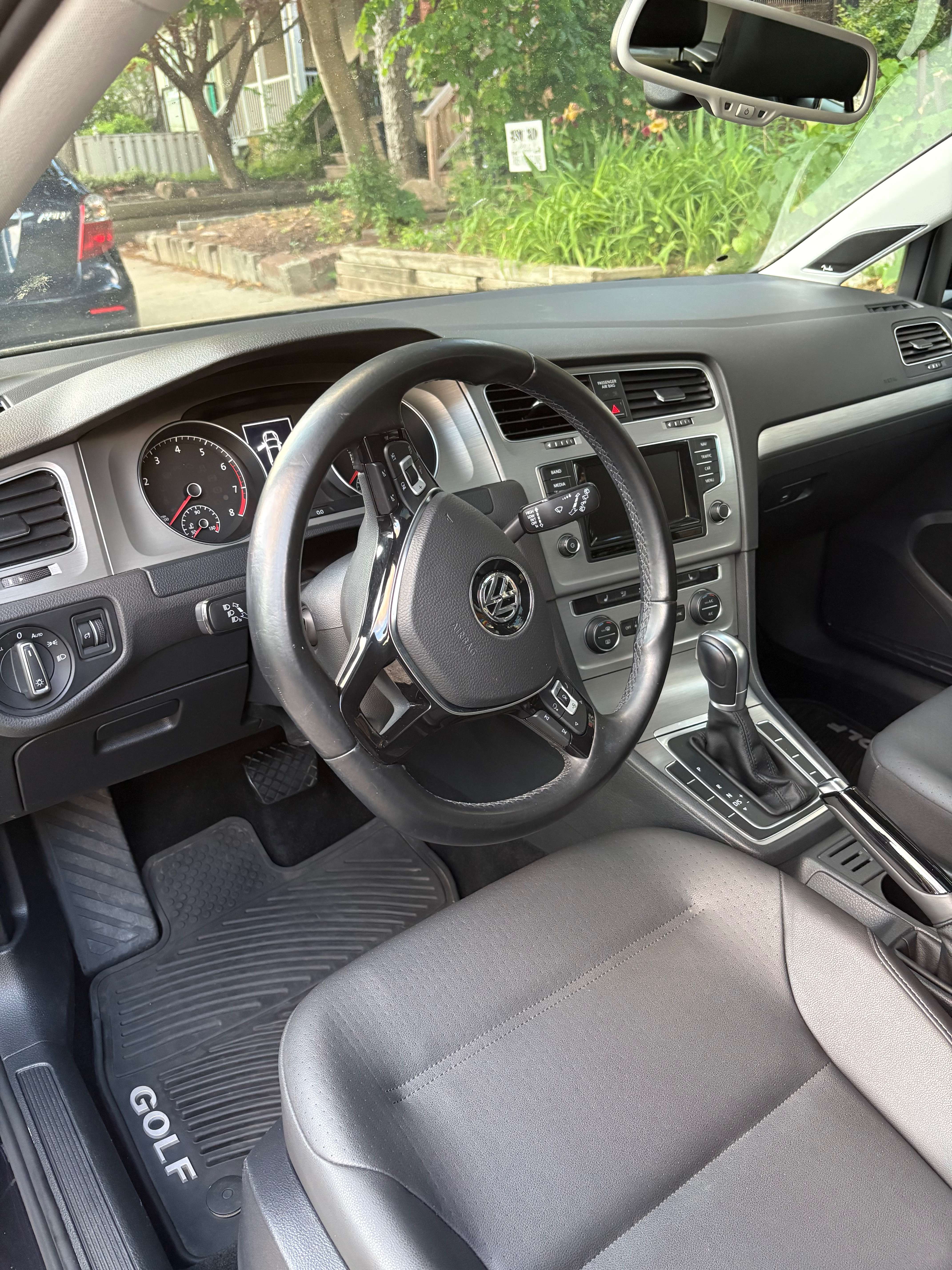 2015 Volkswagen Golf Comfortline thumb 8