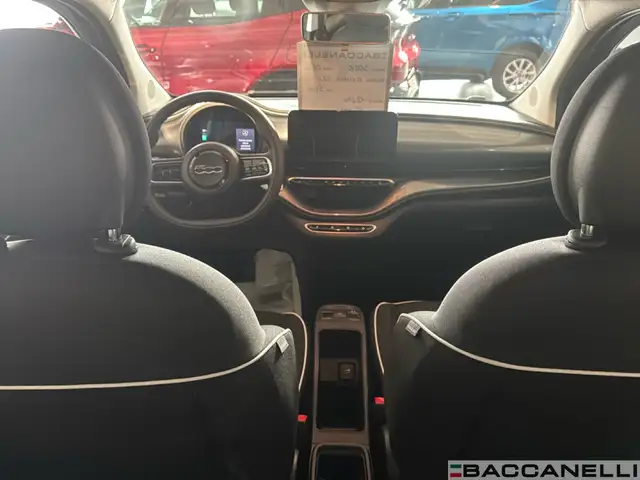 Fiat 500 view 10