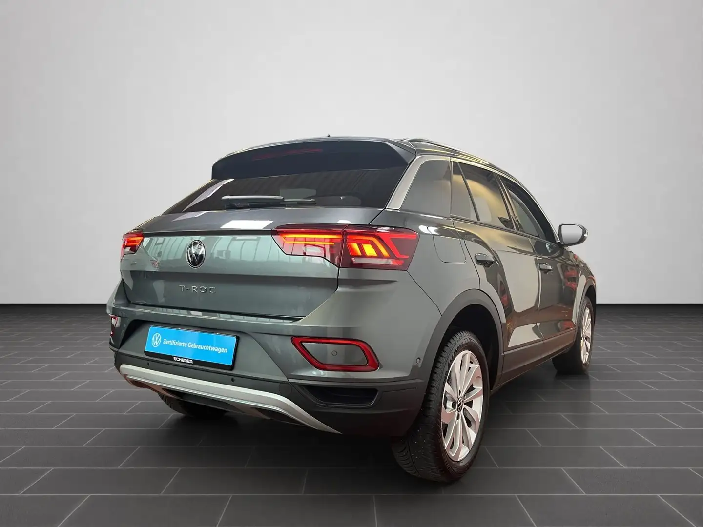 Volkswagen T-Roc Life 1,5TSI DSG ACC LED NAVI PDC Grau - 2