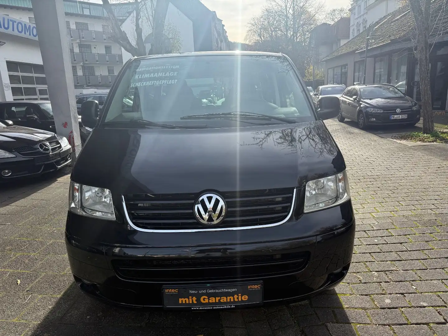 Volkswagen T5 Transporter T5 Bus Multivan 2.0 Benzin,Navi,PDC,AHK Schwarz - 2