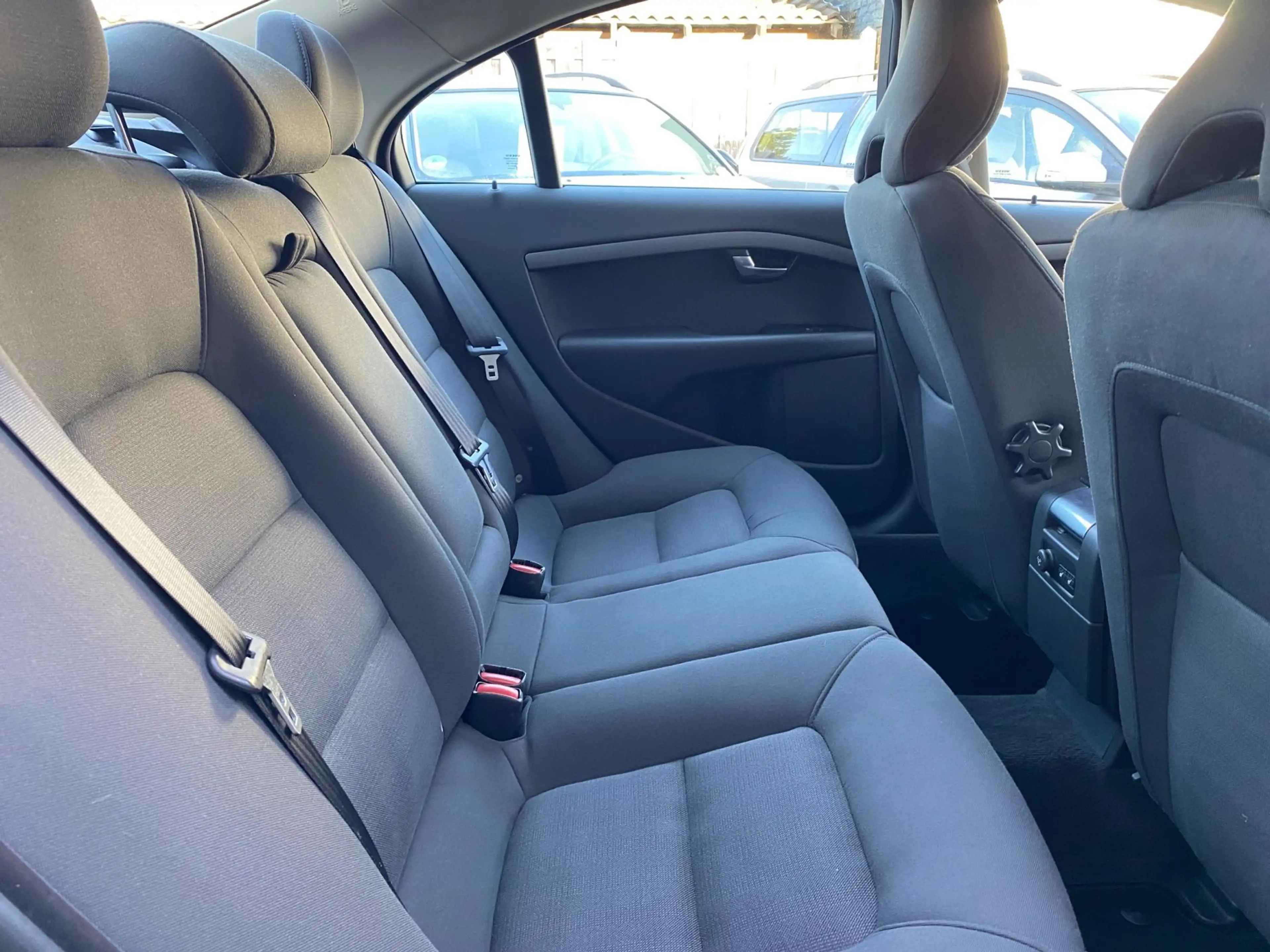 Volvo S80 2.5 T Kinetic 200PK Automaat 78.000KM — photo 9