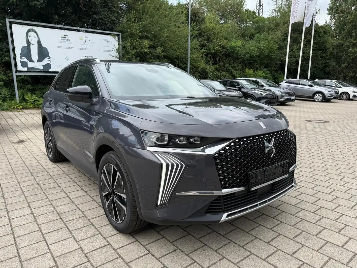 DS Automobiles DS 7 Antoine de Saint Exupéry AdS NightV ACC eHK Mas... Grau - 2