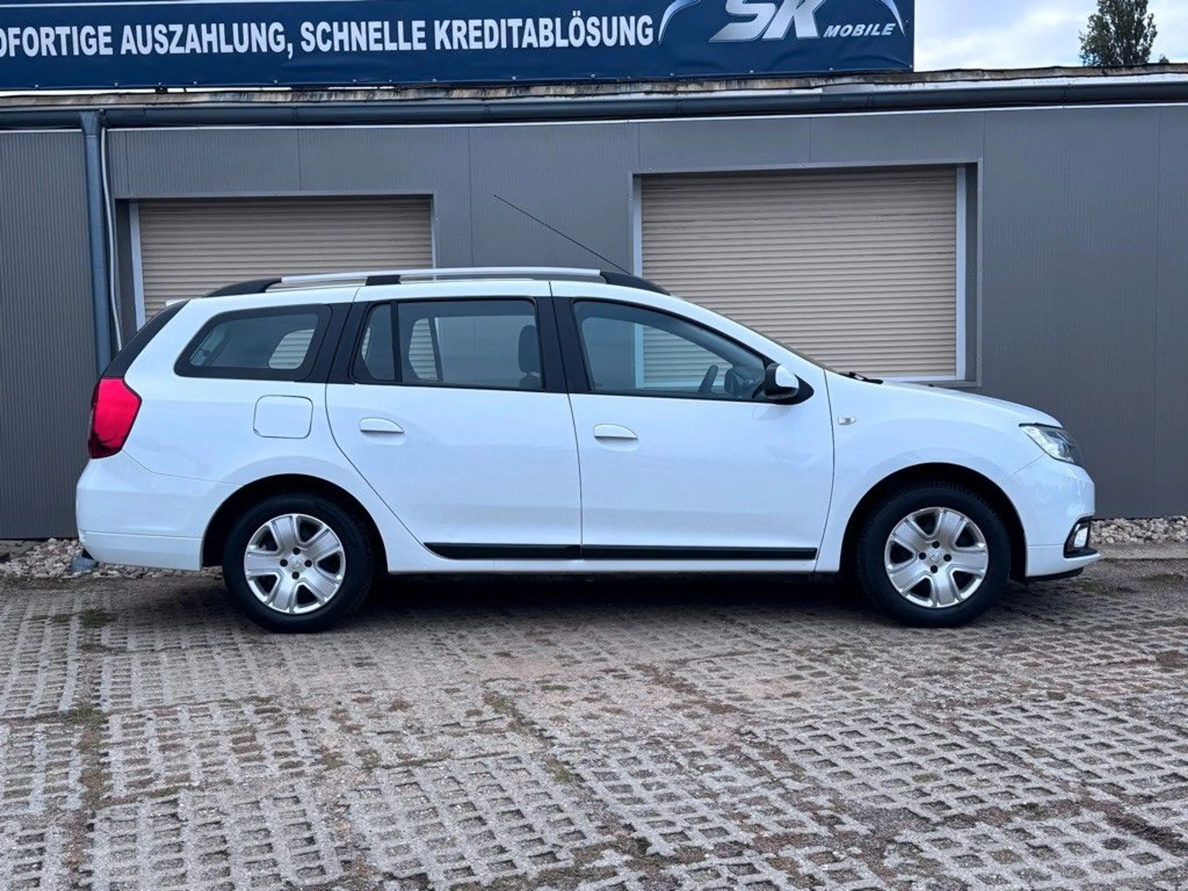 Dacia Logan MCV II Kombi Comfort*1HAND*KLIMA*PDC*bluet — photo 5