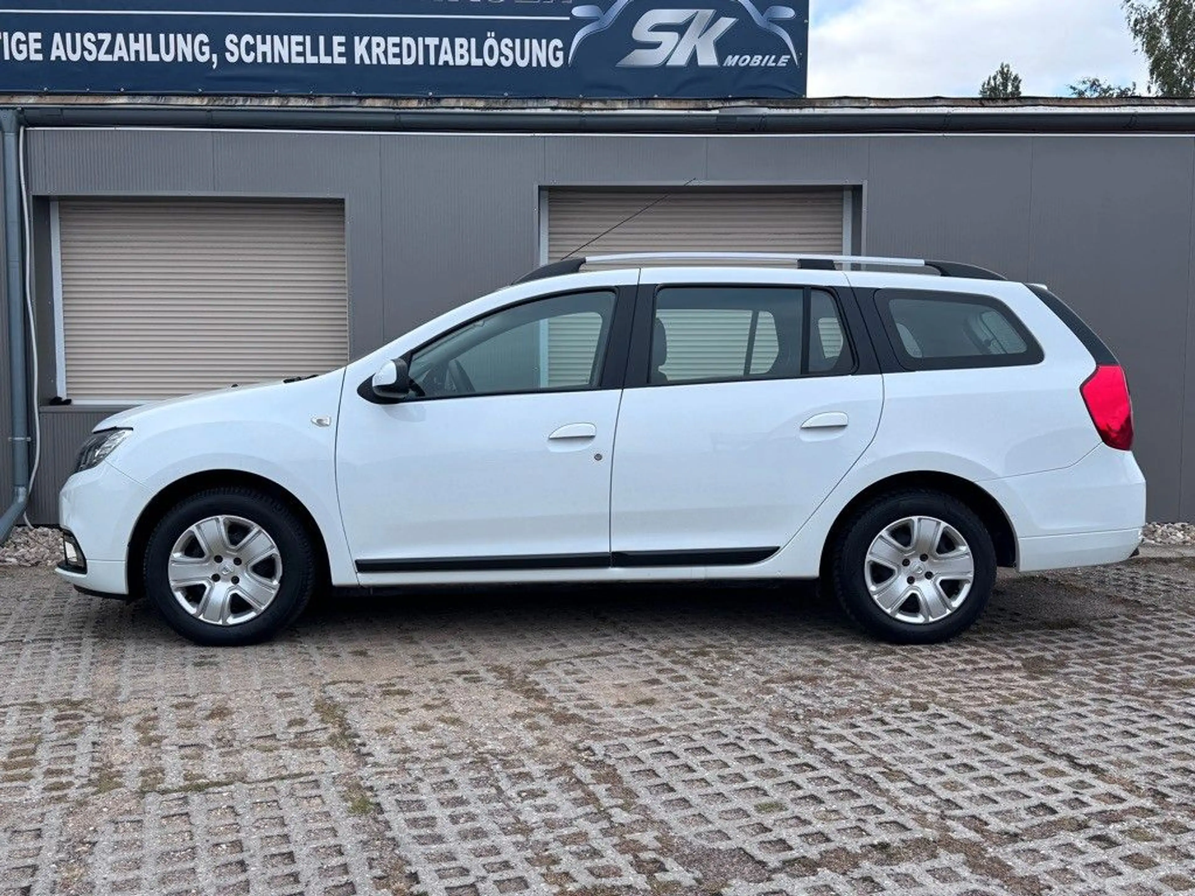 Dacia Logan MCV II Kombi Comfort*1HAND*KLIMA*PDC*bluet — photo 2