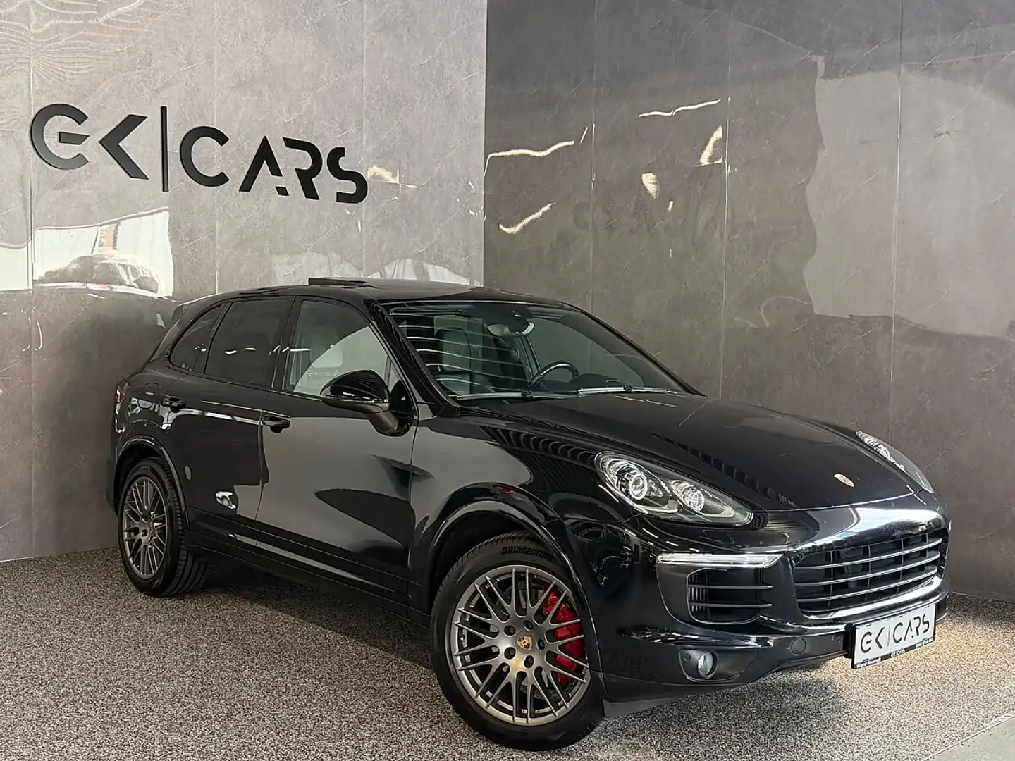 Porsche Cayenne 3.0 Diesel Platinum Edition/PANO/AHK Schwarz - 1