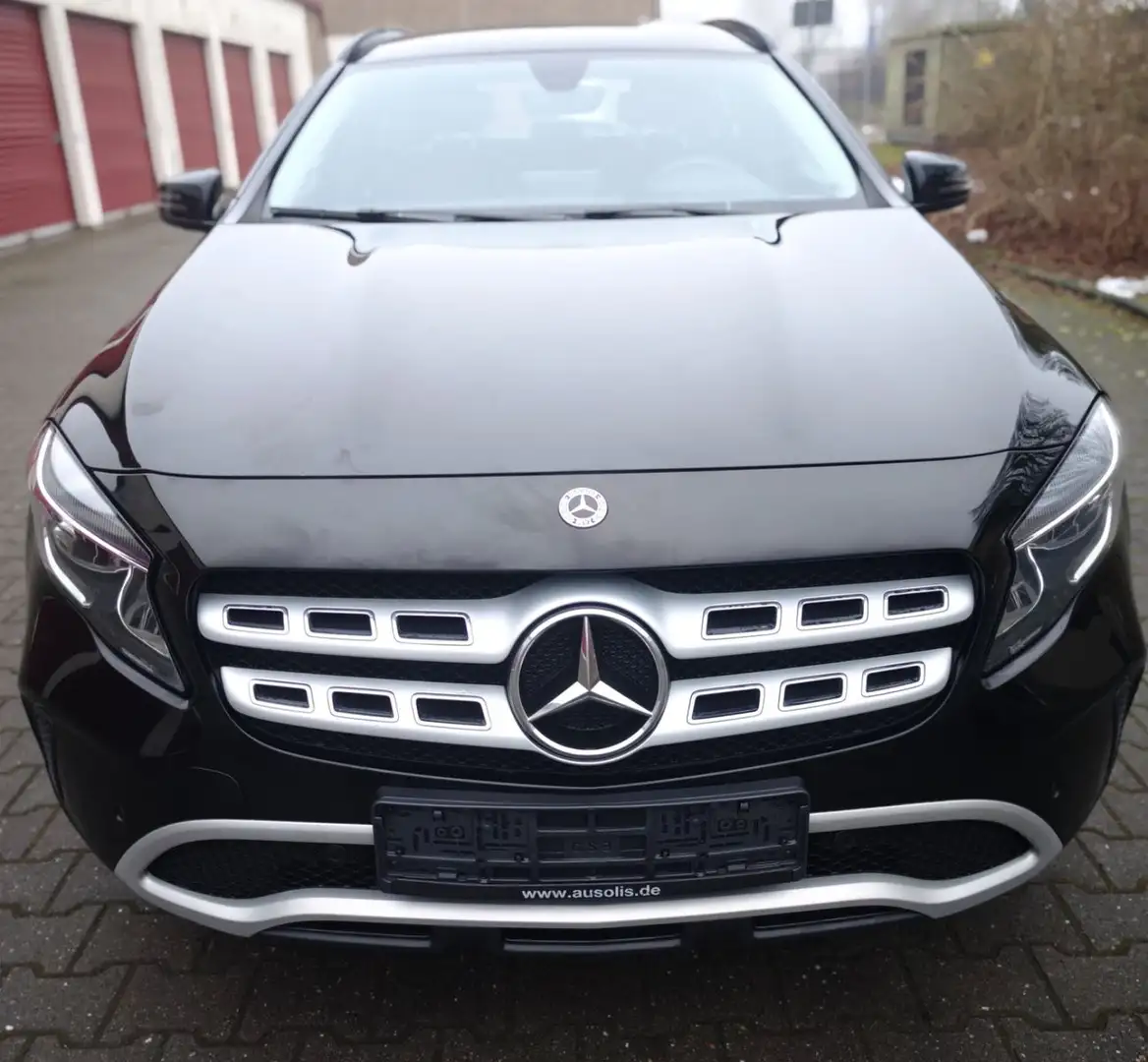 Mercedes-Benz GLA 180 GLA -Klasse GLA 180 Schwarz - 2