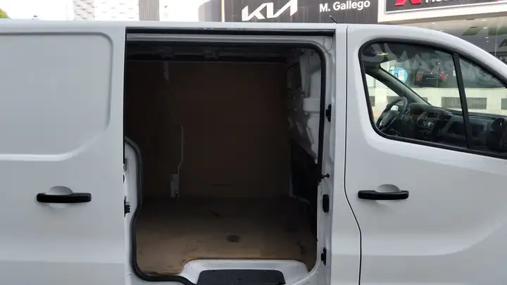 Opel Vivaro 2019, foto 12