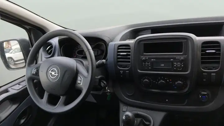 Opel Vivaro 2019, foto 14