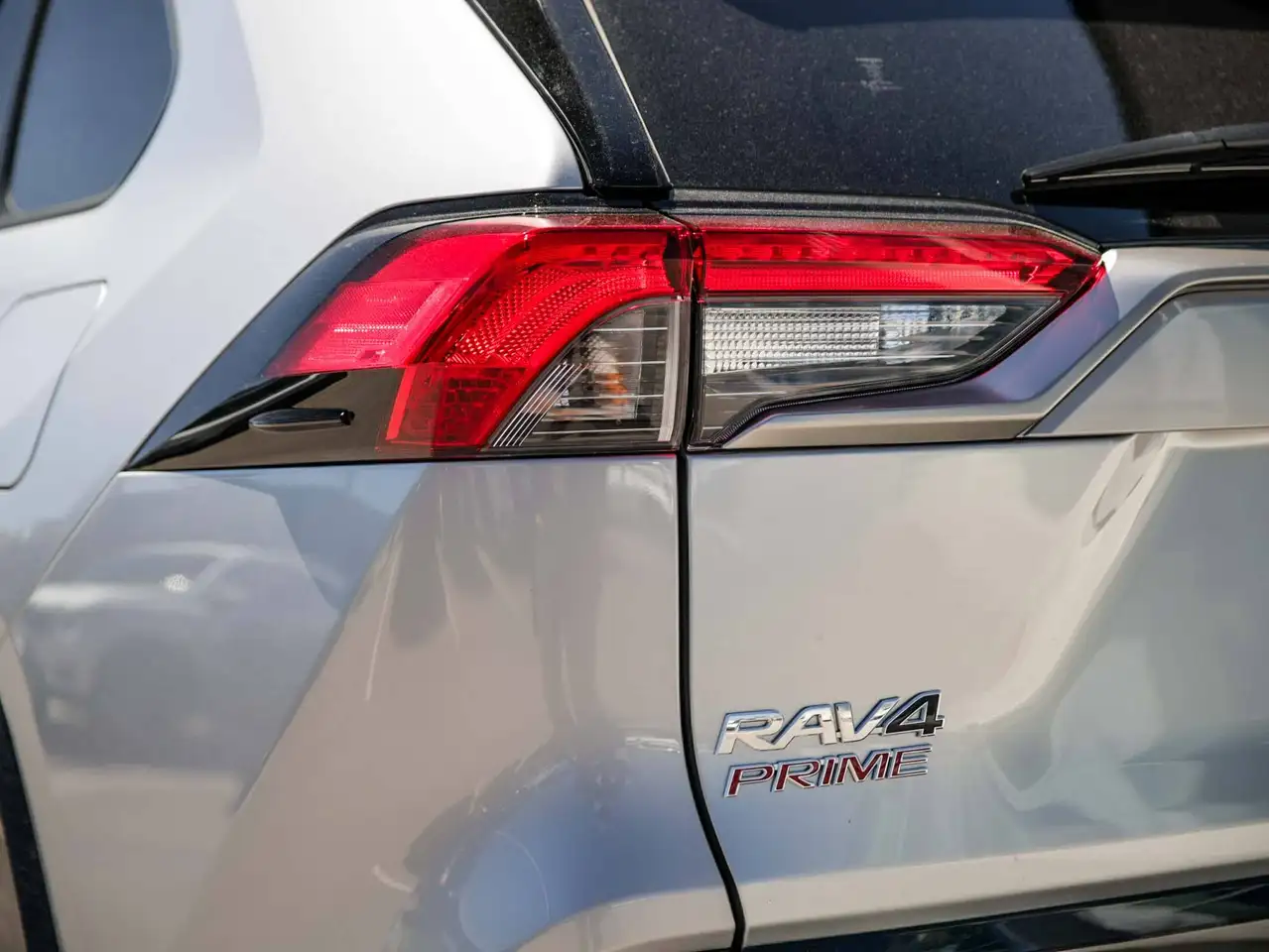 Toyota RAV 4 снимка Toyota RAV 4