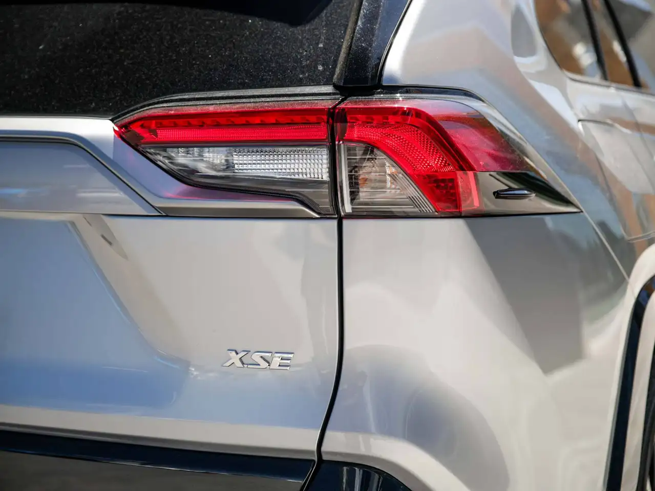 Toyota RAV 4 снимка Toyota RAV 4