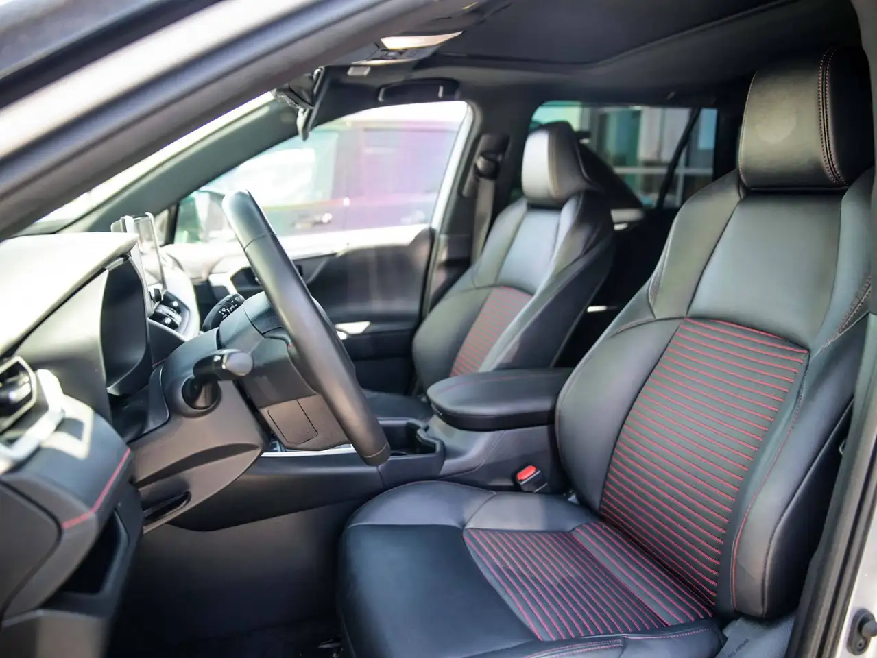 Toyota RAV 4 снимка Toyota RAV 4