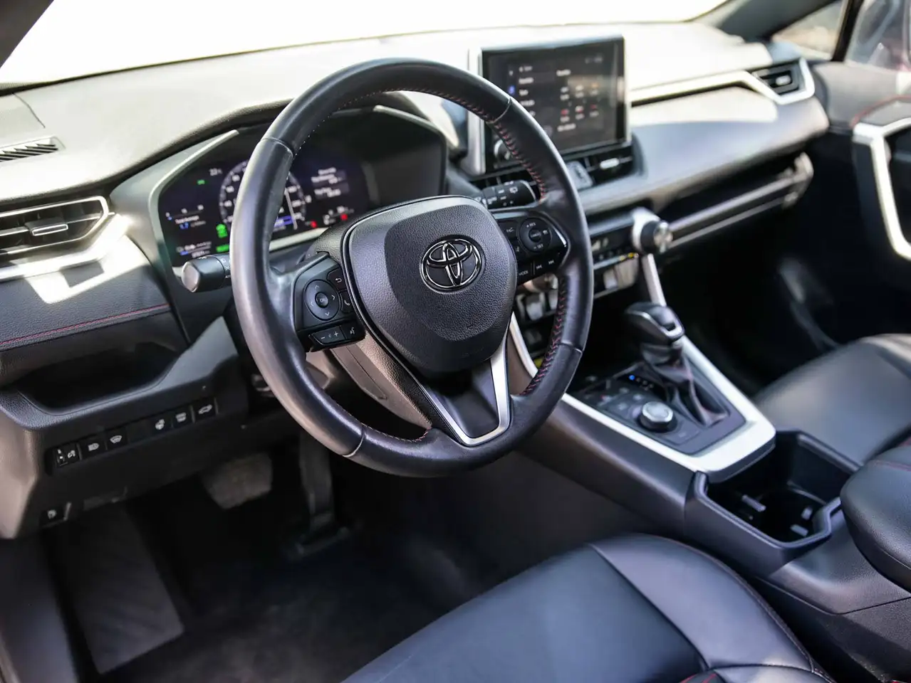 Toyota RAV 4 снимка Toyota RAV 4