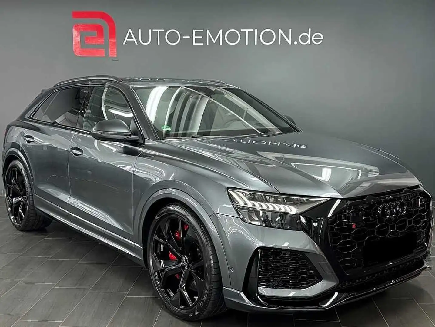 Audi RS Q8 600 PS tiptronic*RS Essentials Paket* Grau - 2