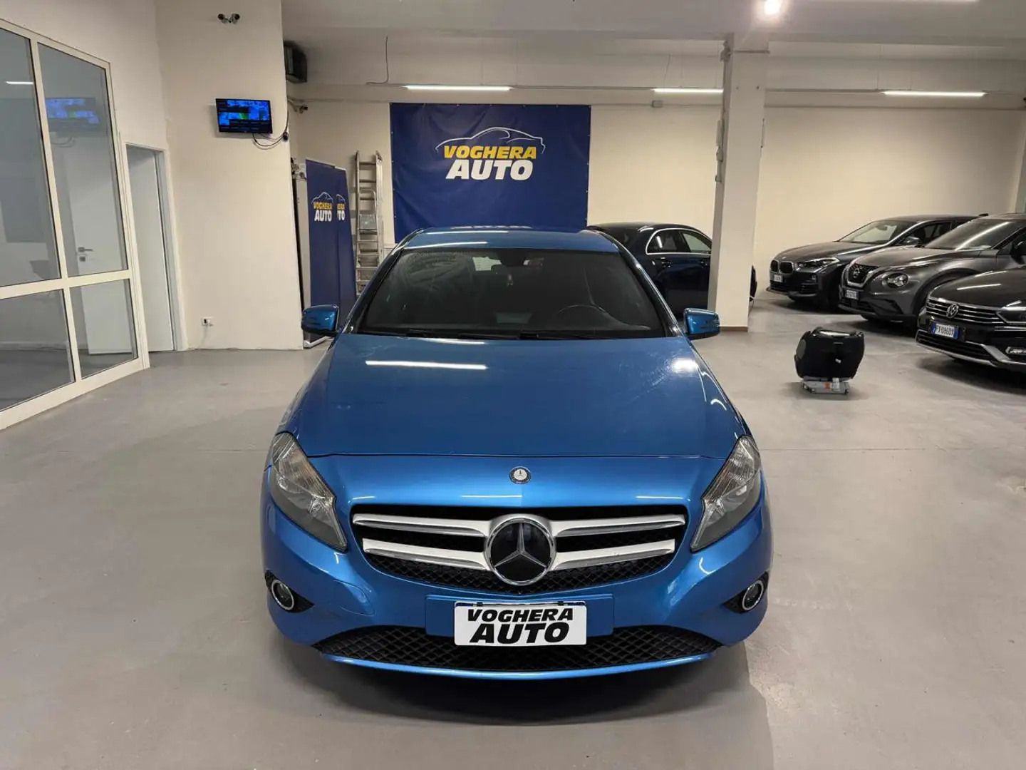 Mercedes-Benz A 180 Sport Bleu - 1