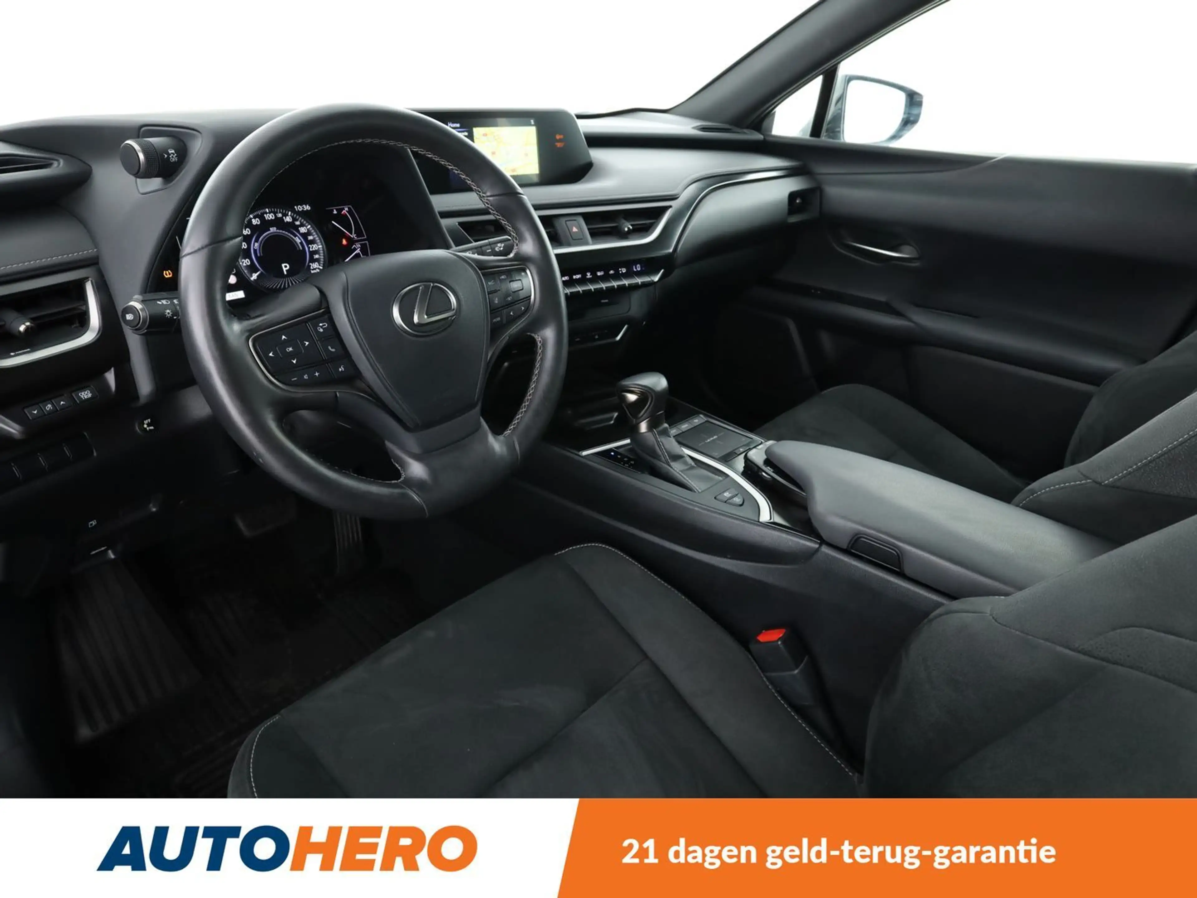 Lexus UX 250h UX 250h Launch Edition — photo 11