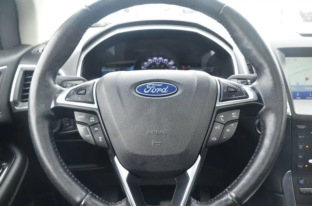 Ford Edge снимка Ford Edge