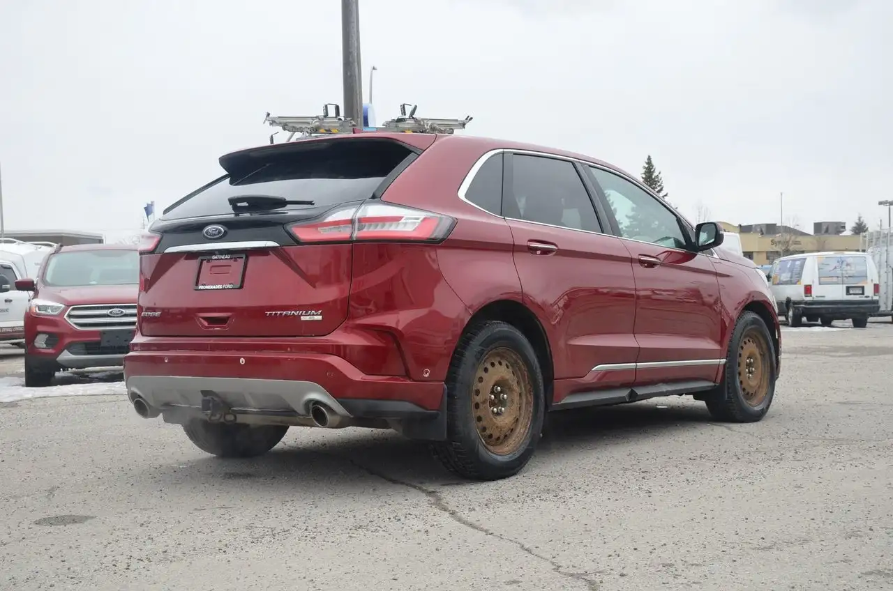 Ford Edge снимка Ford Edge
