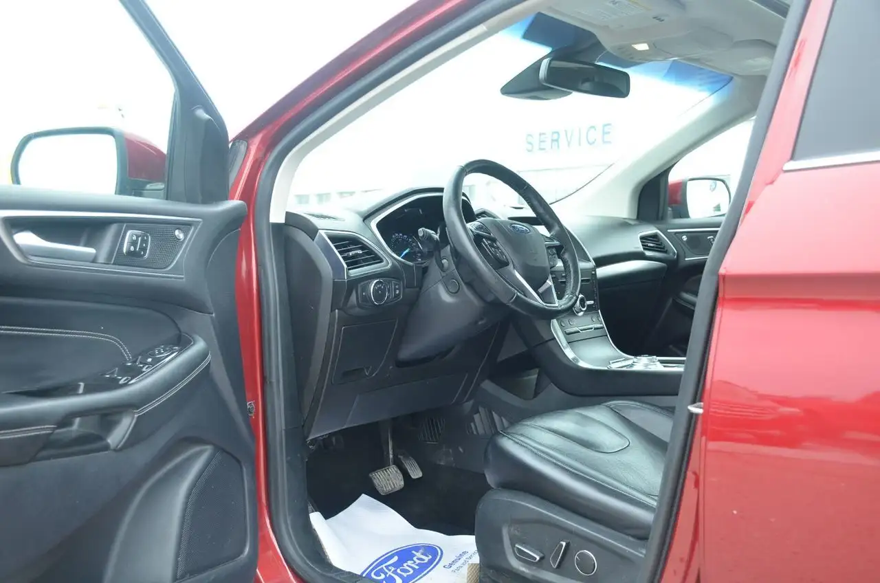 Ford Edge снимка Ford Edge
