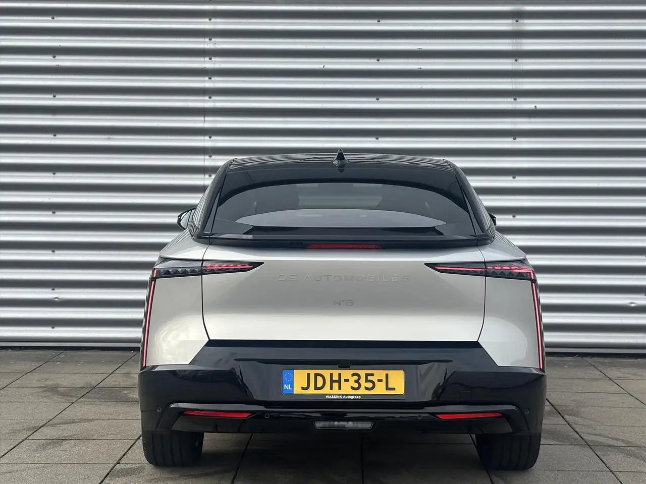 DS Automobiles N°8 2025 — фото 7
