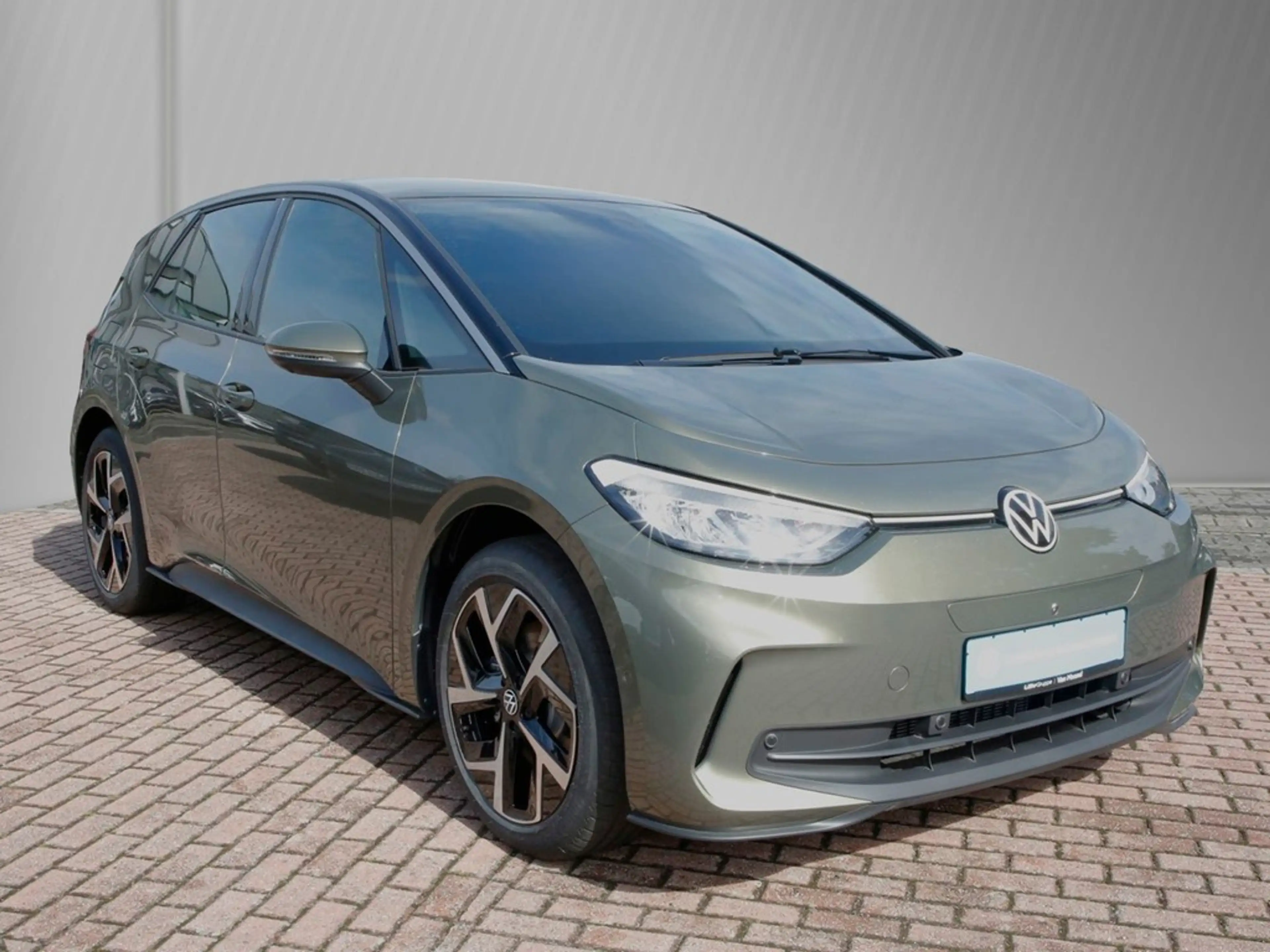 Volkswagen ID.3 Pure 125 kW 19" ACC AHK IQ Drive NAVI — photo 4