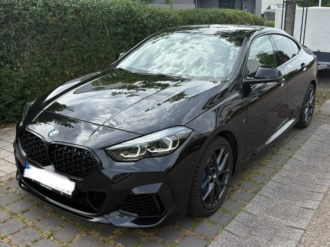 BMW 235