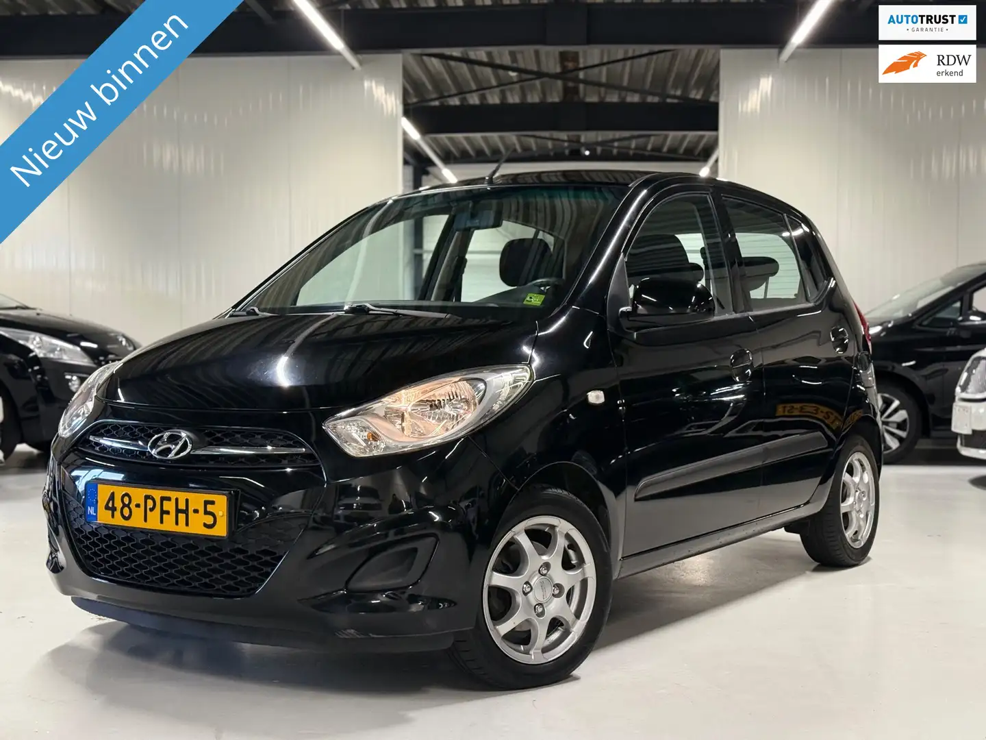 Hyundai i10 1.2 i-Drive Cool Airco|Nieuw APK! Schwarz - 1