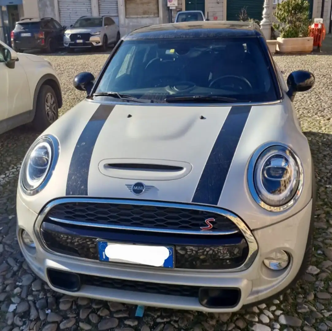 MINI Cooper SD 5p 2.0 Business auto Срібний - 1