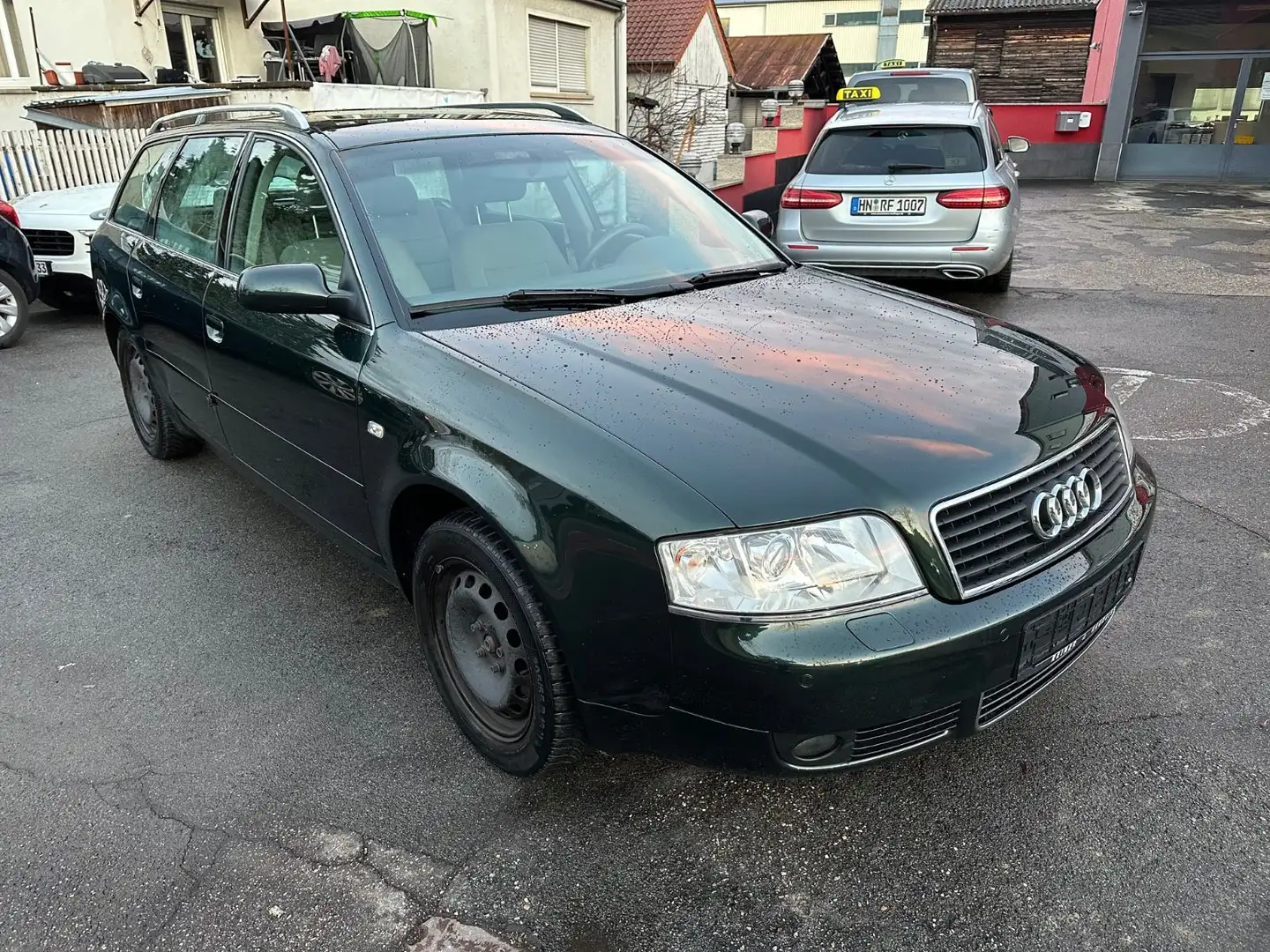 Audi A6 Avant 2.0/ Navi/Xenon/PDC/AHK/1-Hand Grün - 1