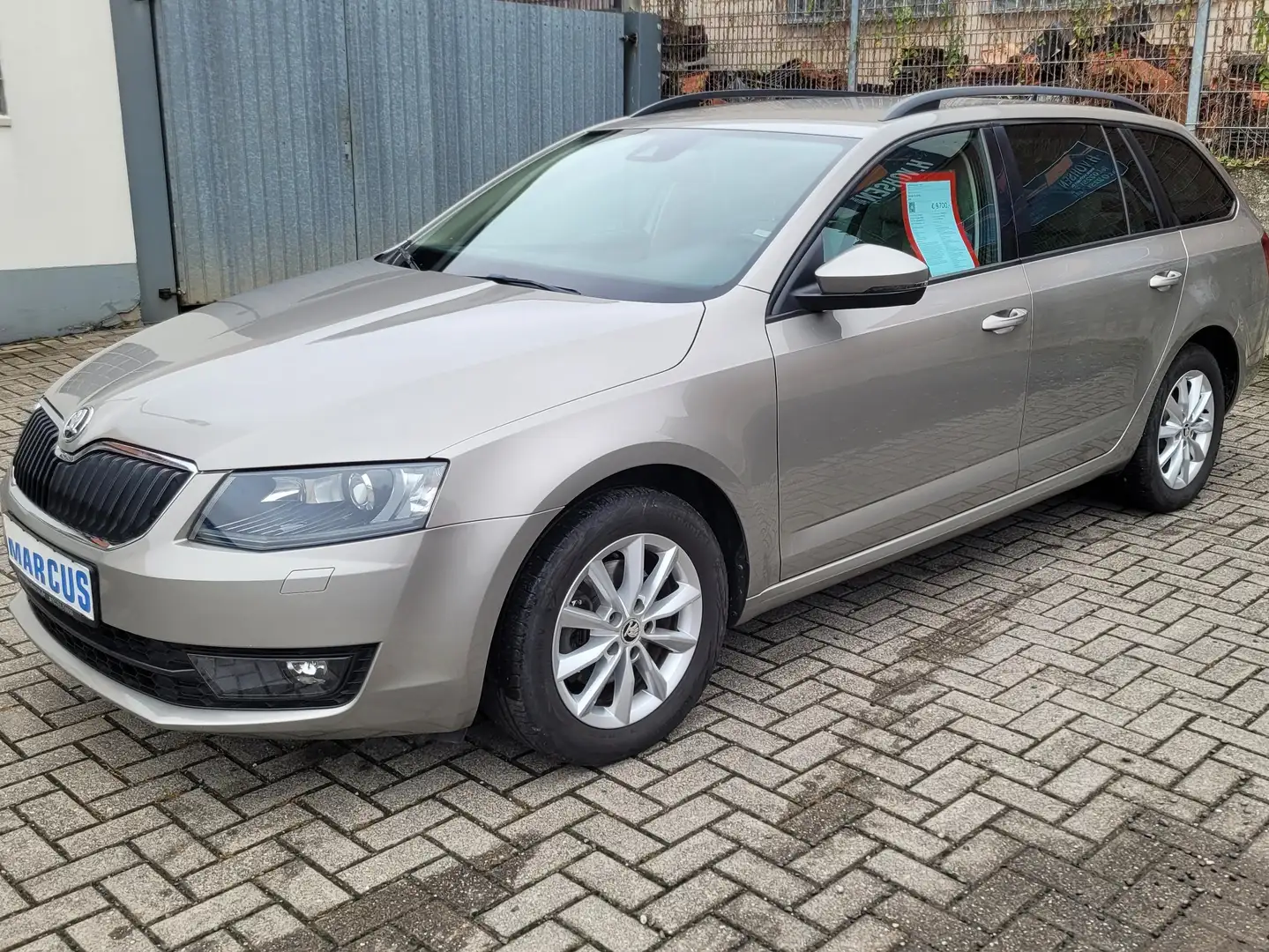 Skoda Octavia Style Silber - 1