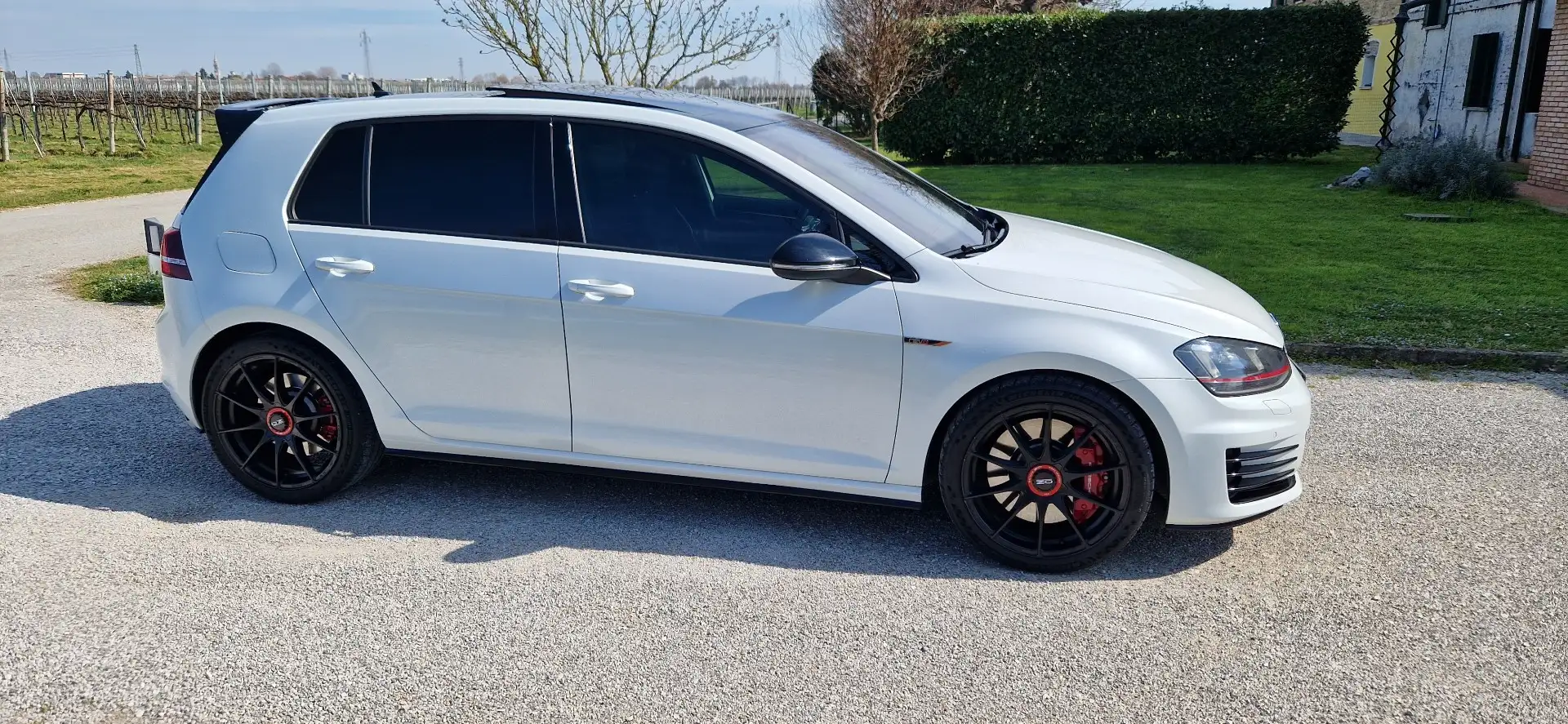 Volkswagen Golf GTI 5p 2.0 tsi dsg - 2