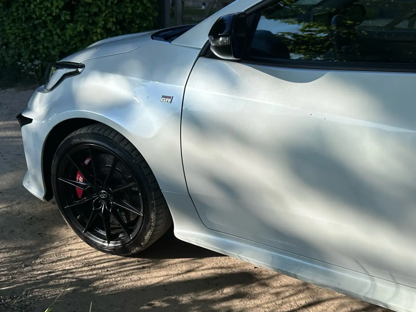Toyota Yaris GR 1.6 Turbo High Performance Bílá - 2