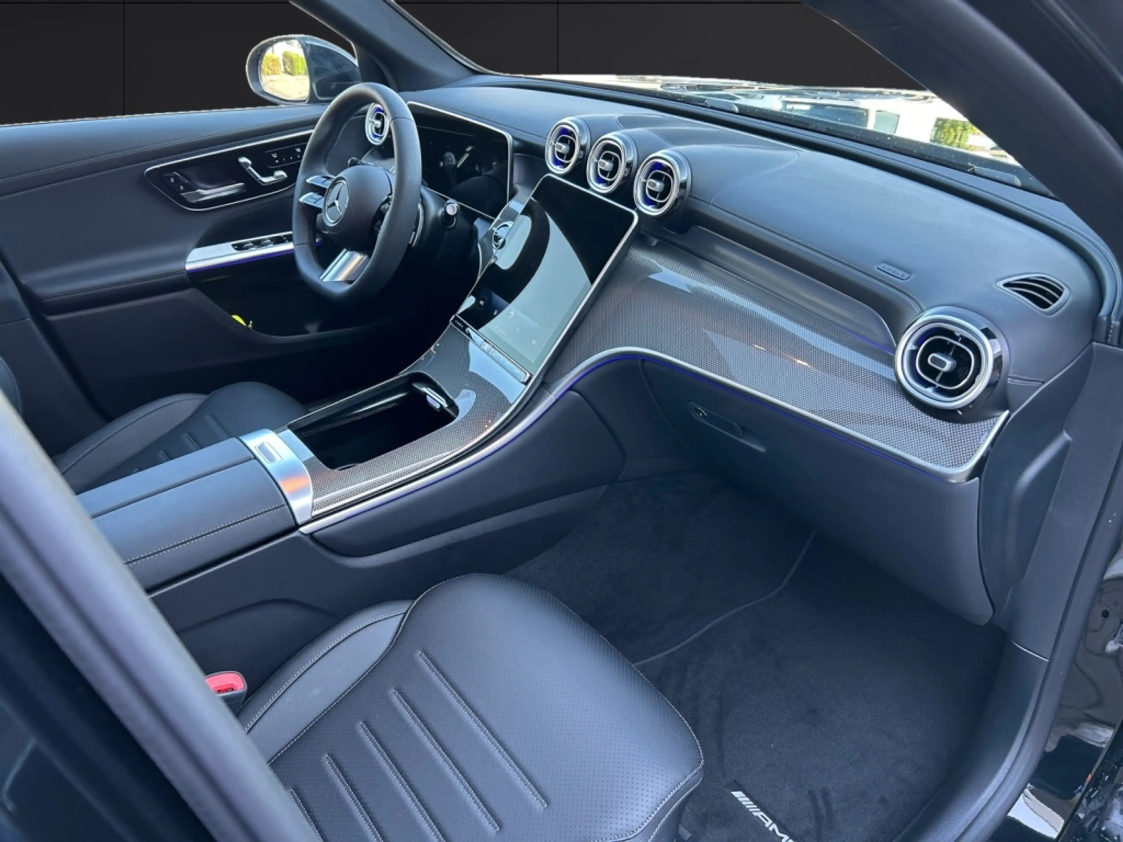Mercedes-Benz GLC 400 e 4M AMG+20"+MBUX+DIGITAL+BURM+PANO — photo 6