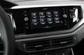 Volkswagen Polo 1.0 TSI 110PK DSG R-LINE / FULL BLACK / VERLAGINGS Noir - thumbnail 18