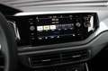 Volkswagen Polo 1.0 TSI 110PK DSG R-LINE / FULL BLACK / VERLAGINGS Noir - thumbnail 17