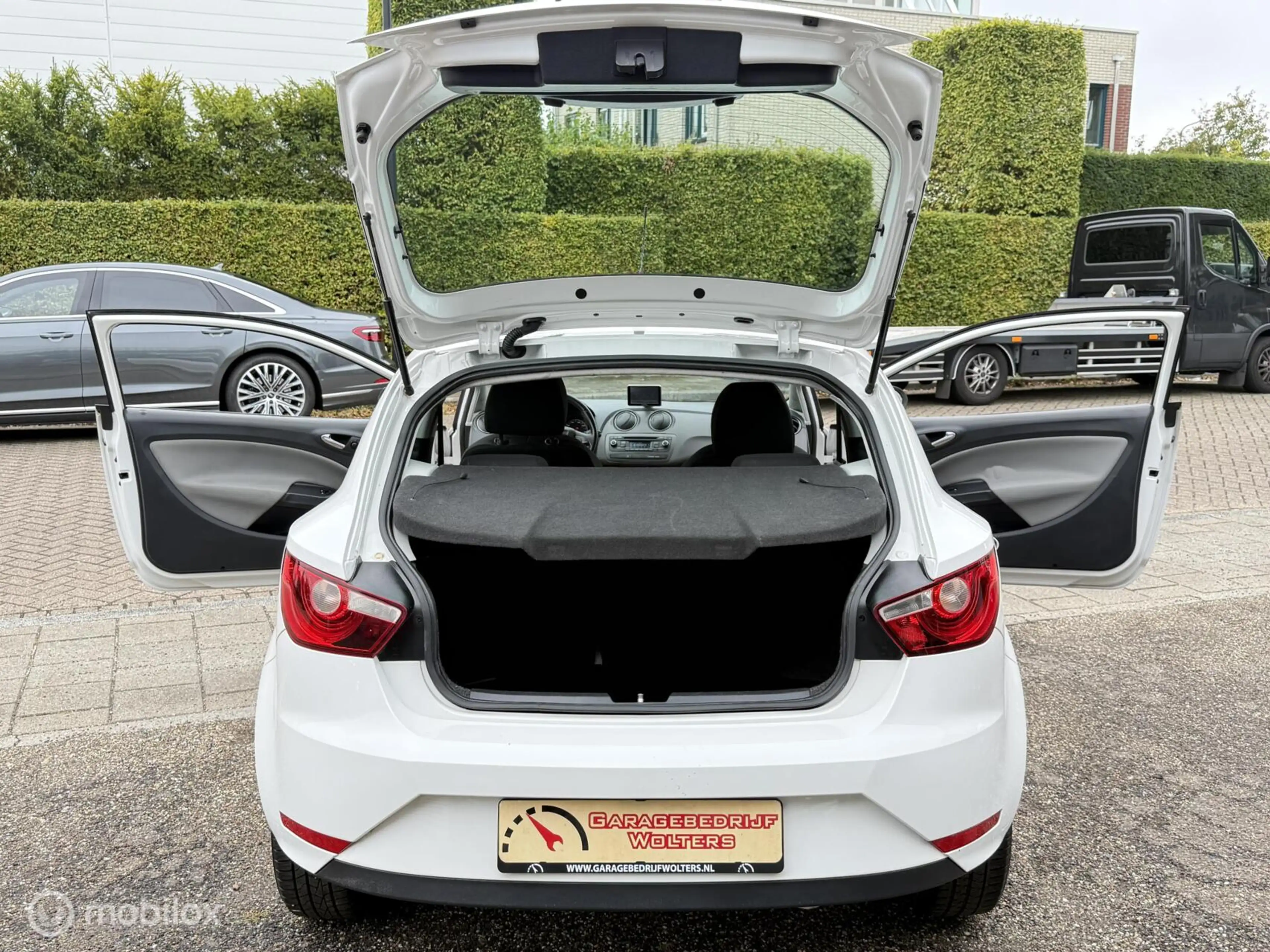 SEAT Ibiza SC 1.2 Club 1STE EIGN. NAVI ECC LMV — photo 11