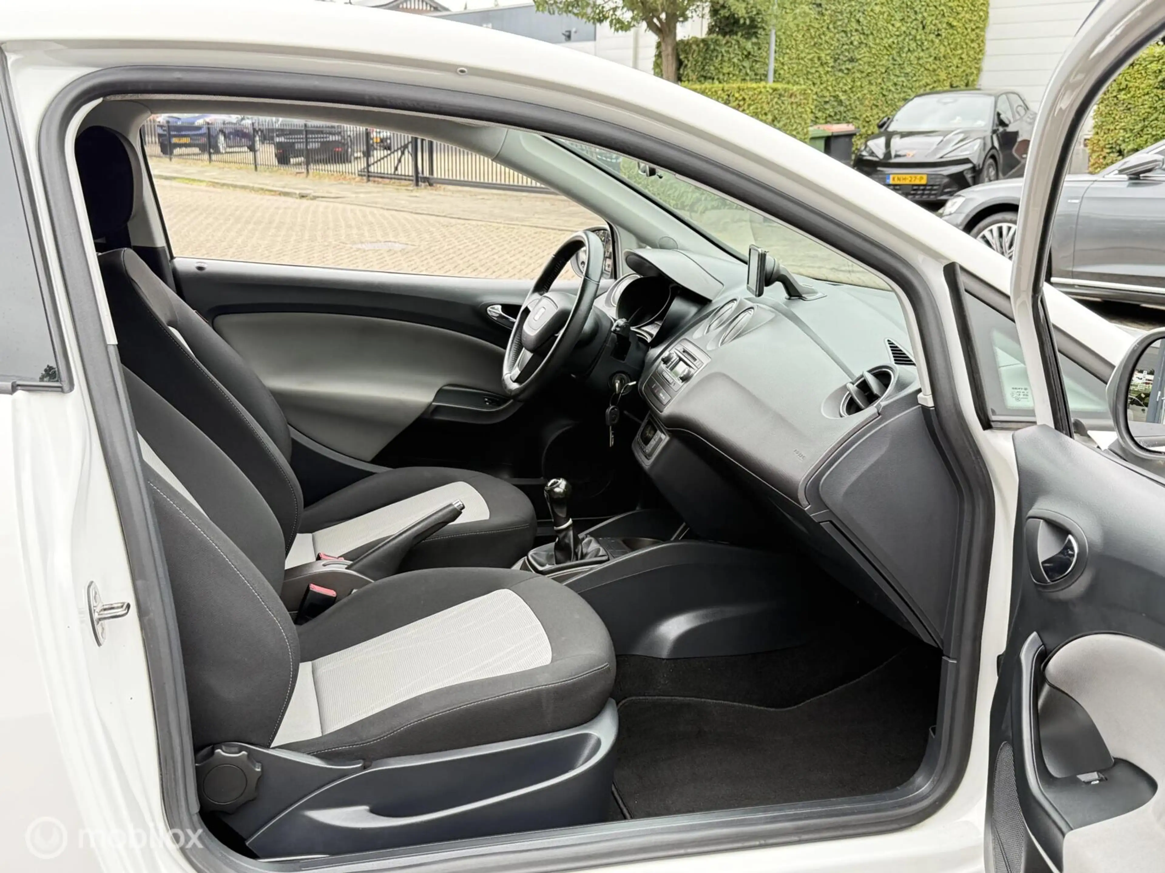 SEAT Ibiza SC 1.2 Club 1STE EIGN. NAVI ECC LMV — photo 9