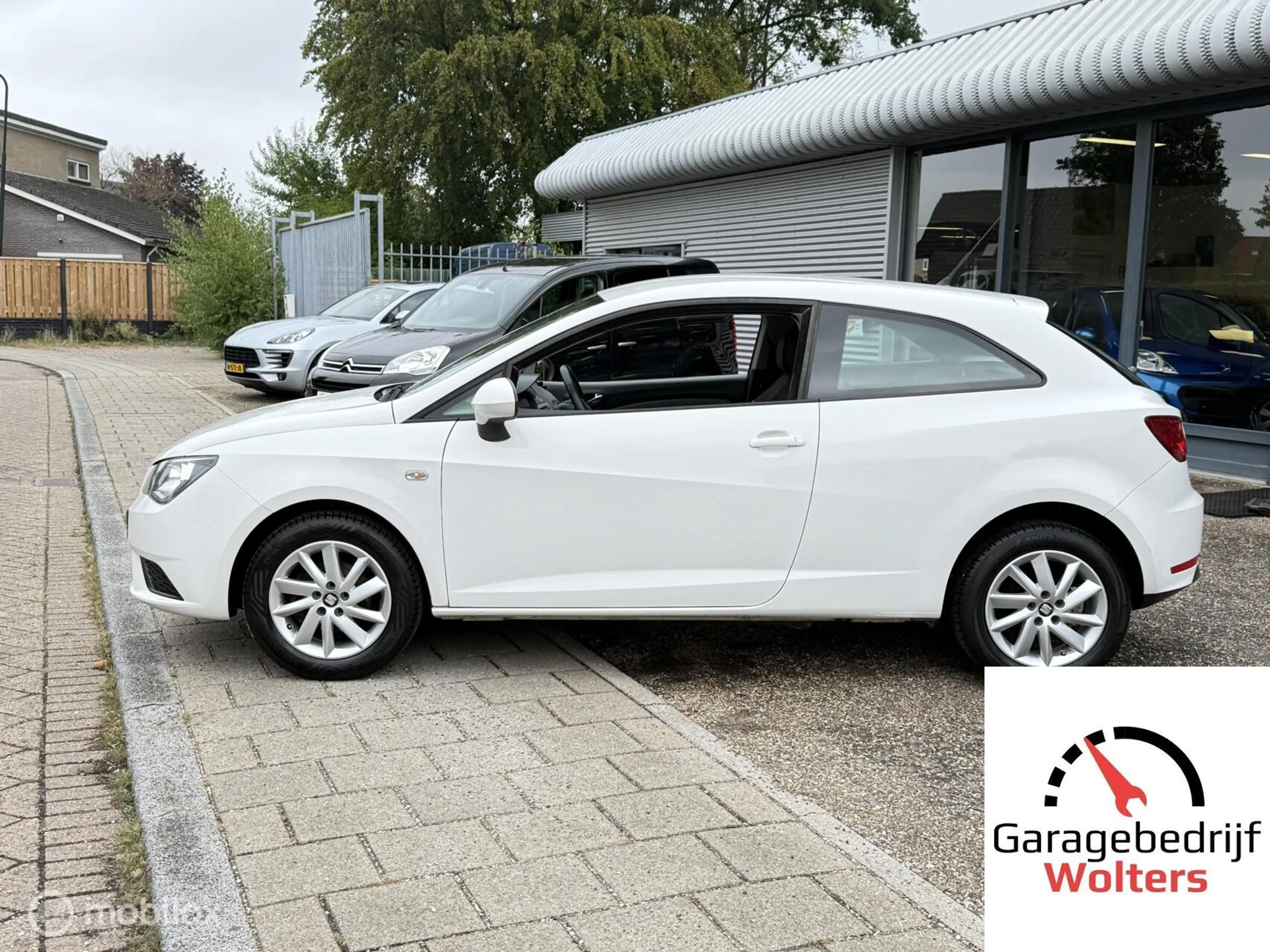 SEAT Ibiza SC 1.2 Club 1STE EIGN. NAVI ECC LMV — photo 2