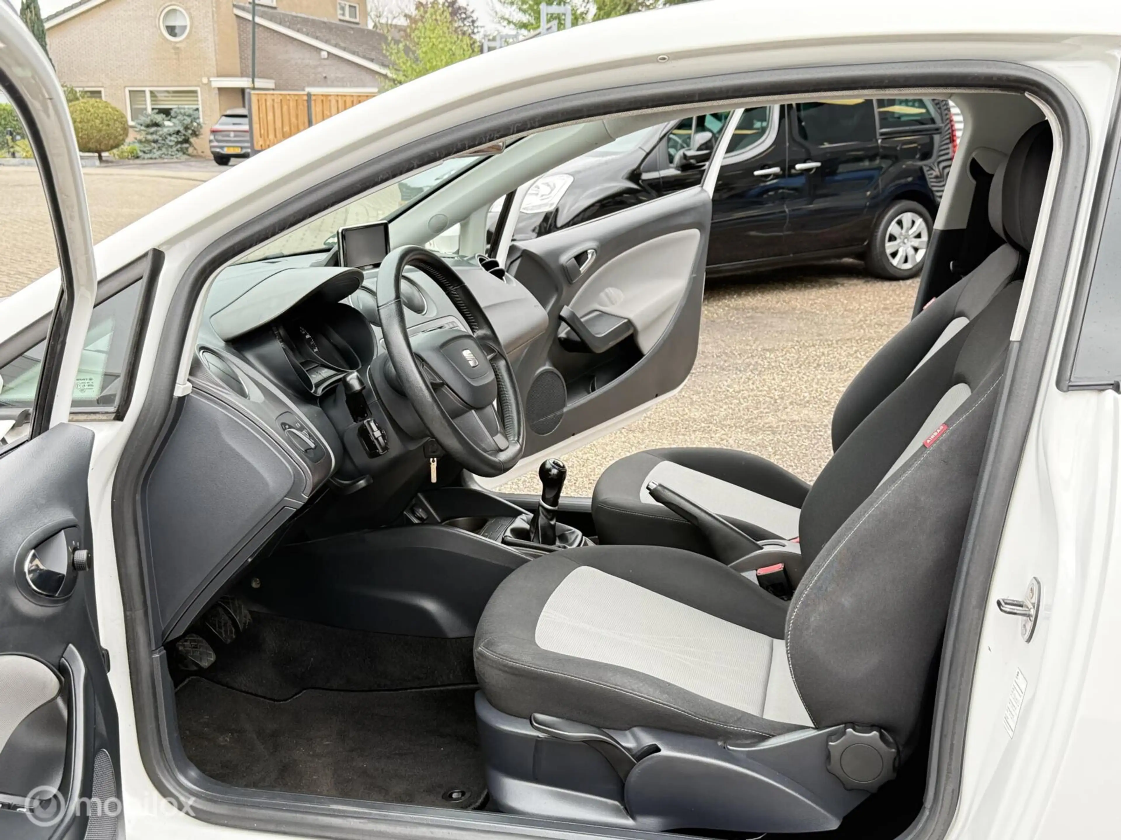 SEAT Ibiza SC 1.2 Club 1STE EIGN. NAVI ECC LMV — photo 10