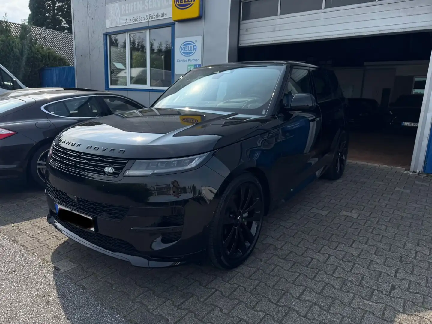Land Rover Range Rover Sport 3.0 D*DYNAMIC SE*PANORANA*23Z* Negro - 1