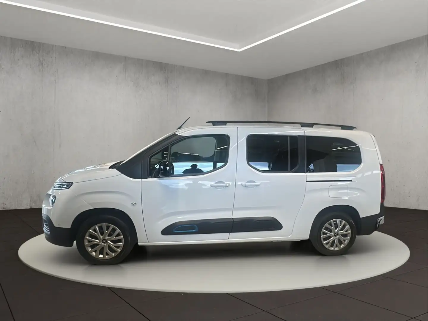 Citroen Berlingo e-Berlingo Feel XL Elektro 136 Blanc - 2