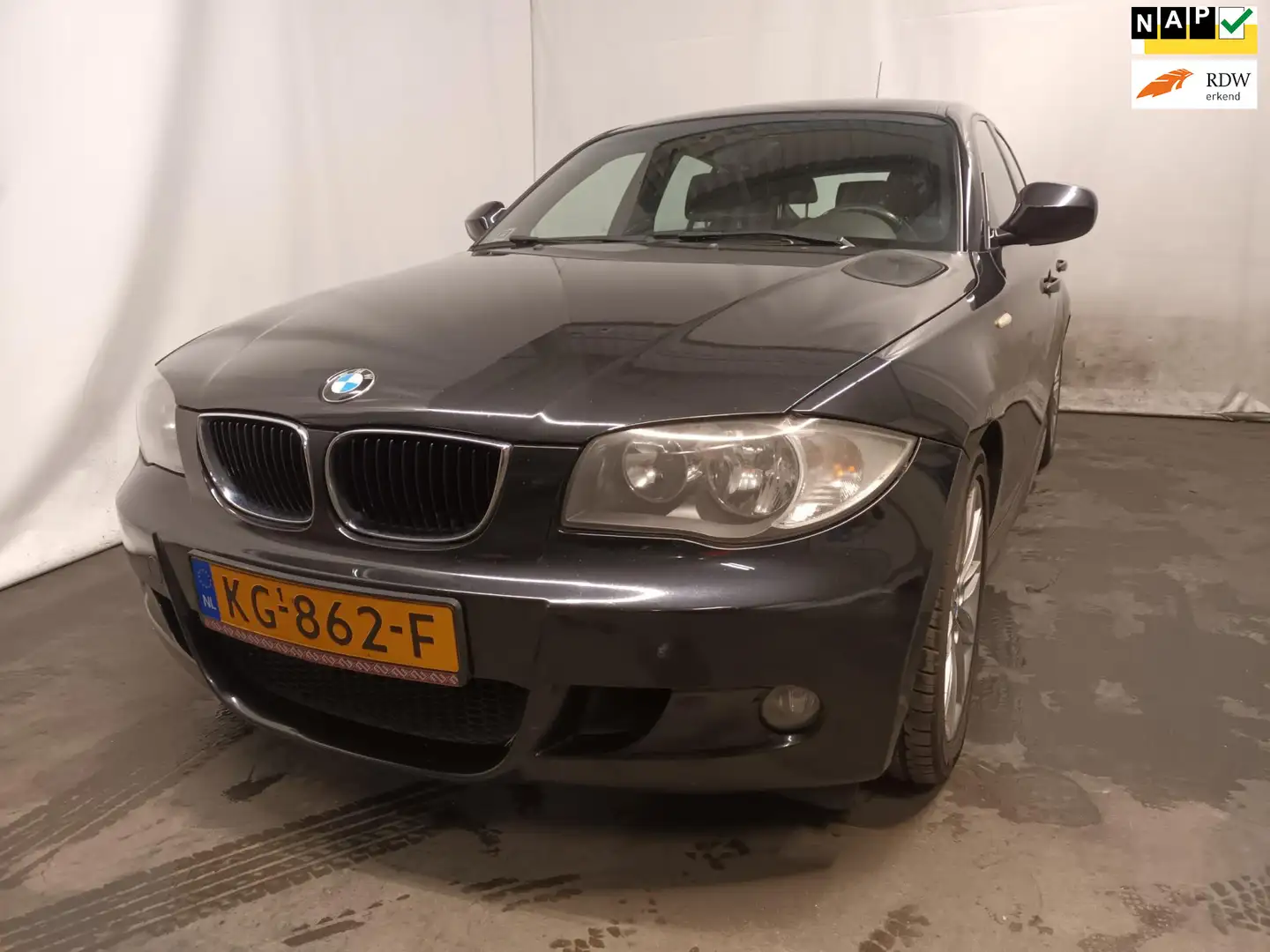 BMW 116 1-serie 116i High Executive - Motor Niet 100% Negru - 1