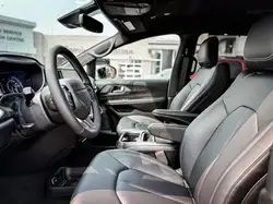 Chrysler Pacifica 2027