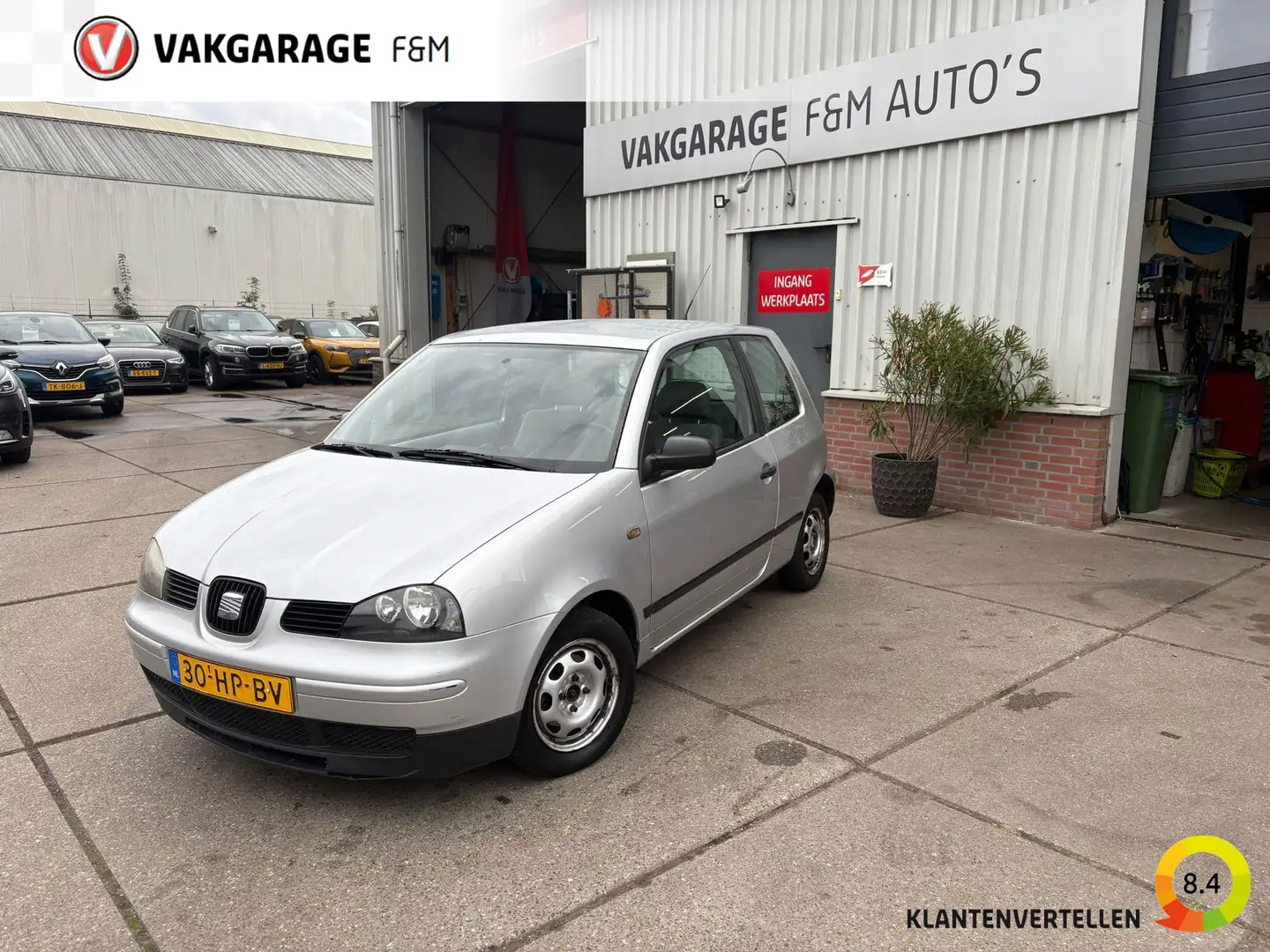 SEAT Arosa 1.0i Select Grau - 1