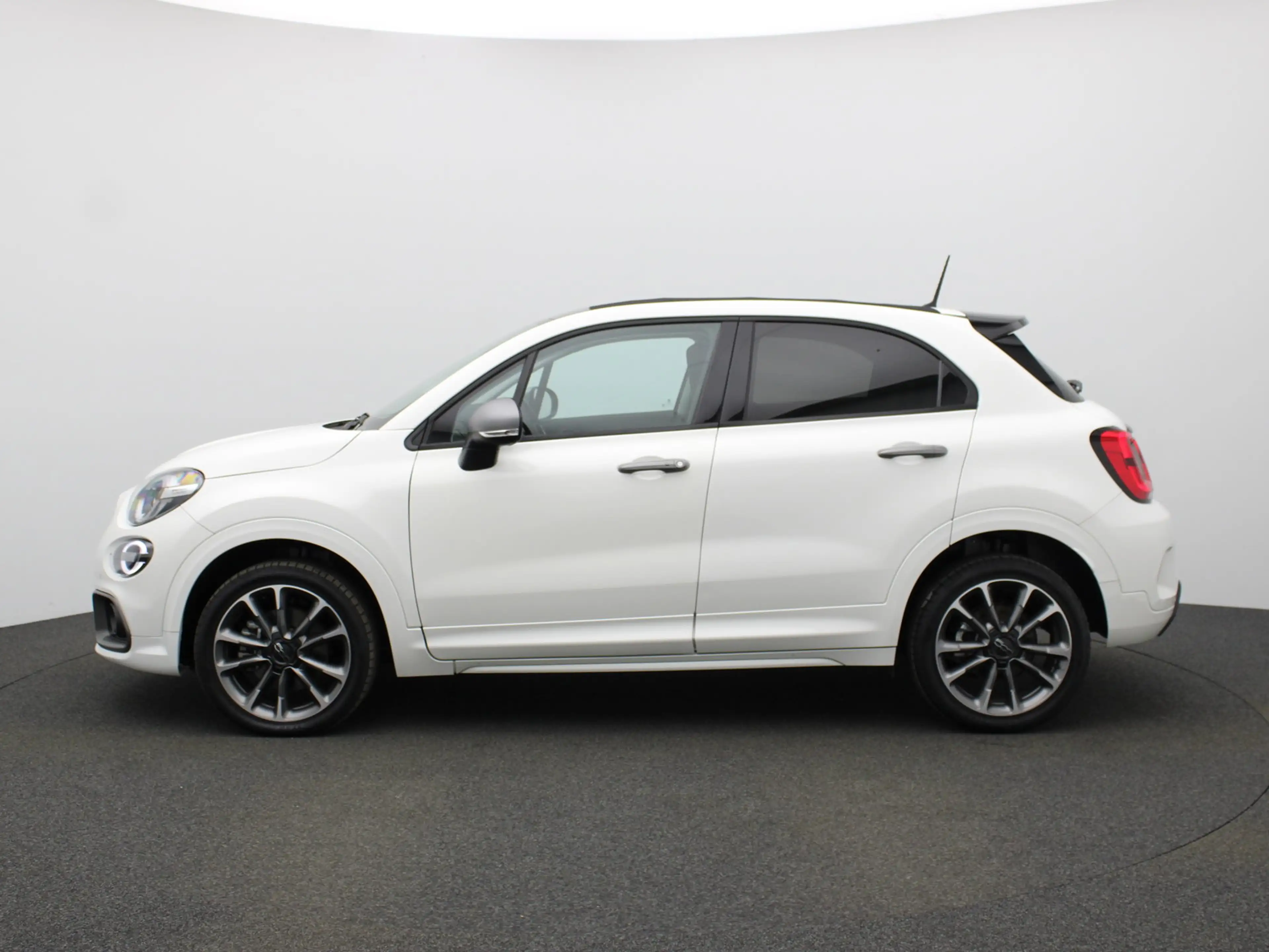 Fiat 500X SPORT 1.5 Hybrid 130 PK DCT - Panoramisch Dak - Camera - Apple Carplay - Leder — photo 4