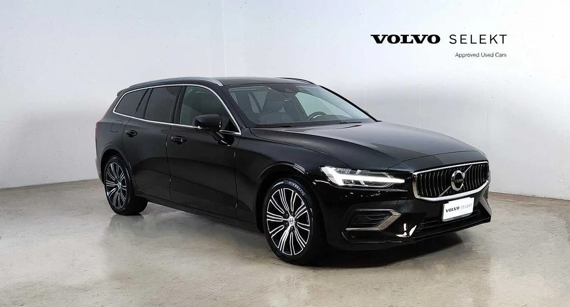 Volvo V60 Inscription, B4 mild Hybrid (D) Noir - 1