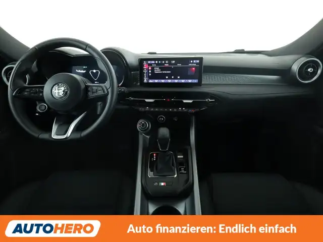 Alfa Romeo Tonale view 12