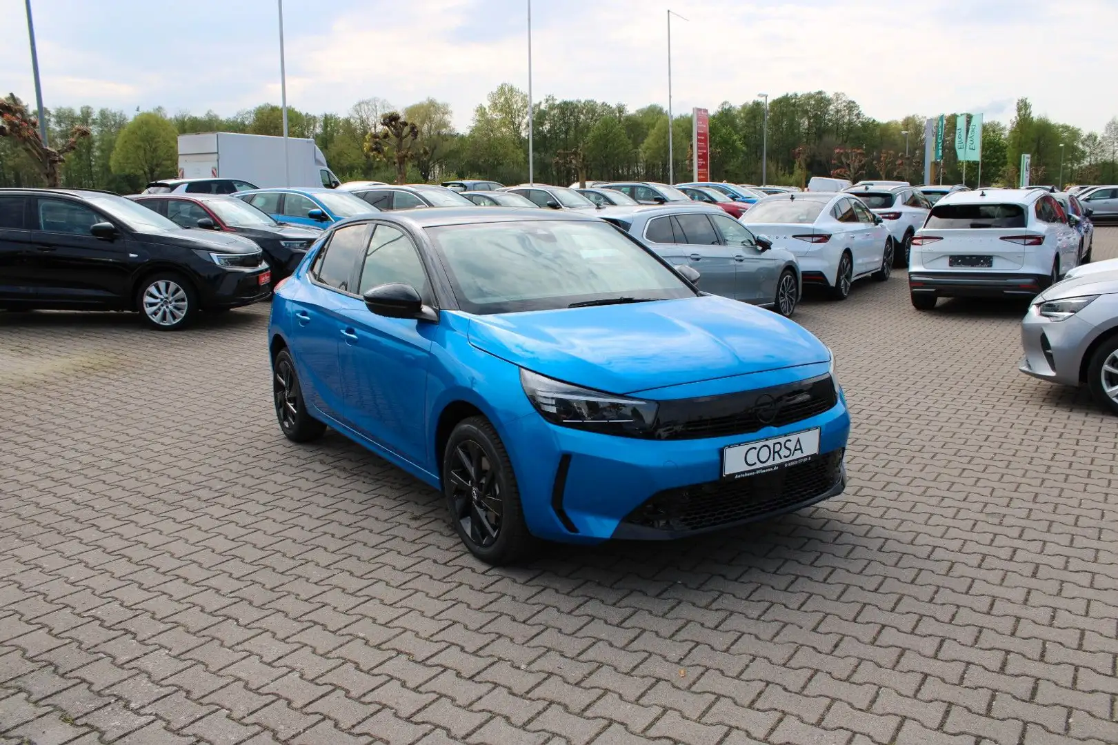 Opel Corsa 1.2 YES Bleu - 1