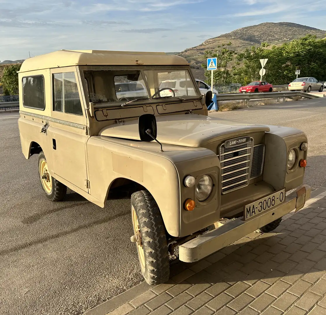 Land Rover Series 88” - 2