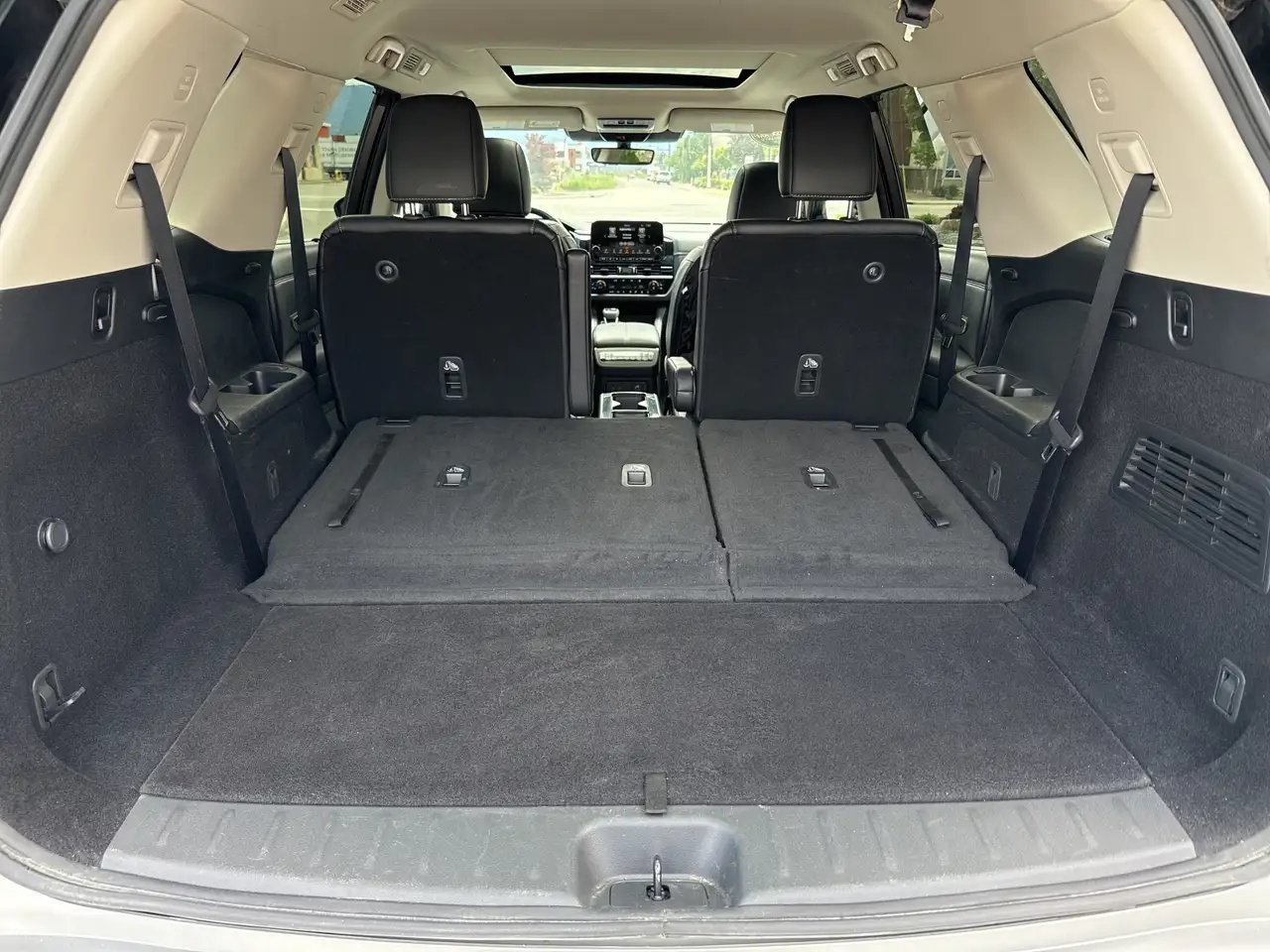 Nissan Pathfinder photo Nissan Pathfinder